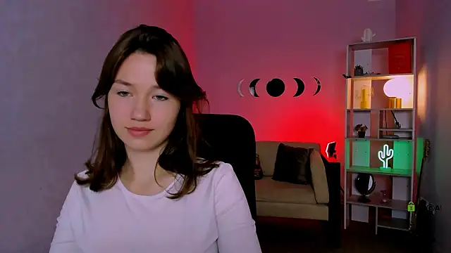 Snapshot of helli_belli chatting on November 2025 08:45:02 PM helli belli online show from November 2025 08:45:02 PM