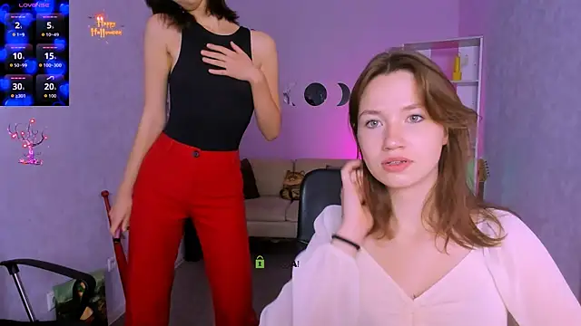 Snapshot of helli_belli chatting on November 2025 08:23:02 PM helli belli online show from November 2025 08:23:02 PM