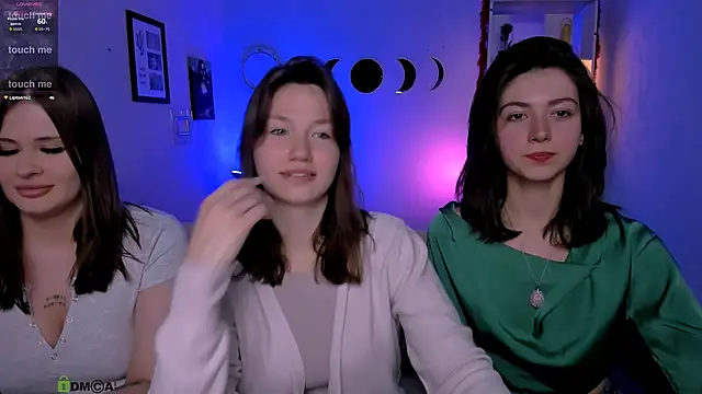 Snapshot of helli_belli chatting on March 2026 08:20:02 PM helli belli online show from March 2026 08:20:02 PM