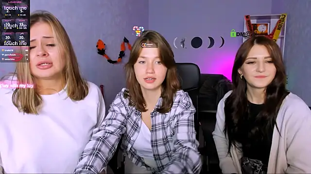 Snapshot of helli_belli chatting on October 2025 11:03:02 PM helli belli online show from October 2025 11:03:02 PM