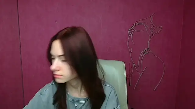 Fiona Night online show from March 2025 06:08:01 AM