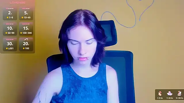 Fiona Night online show from July 2026 05:04:02 AM