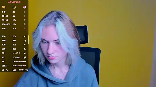 Fiona Night online show from September 2025 05:26:02 PM
