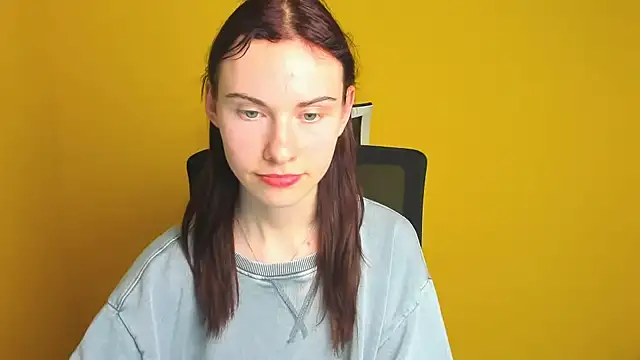 Fiona Night online show from March 2025 12:25:02 AM