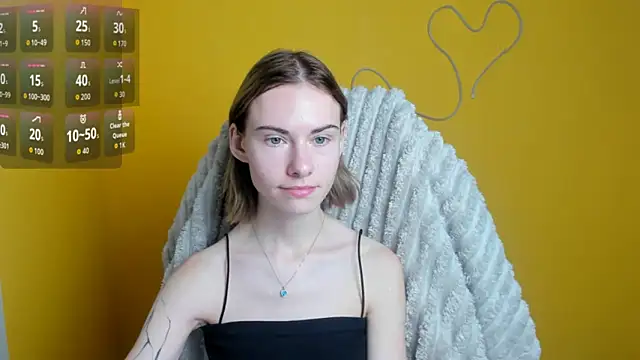 Fiona Night online show from November 2025 06:13:02 AM