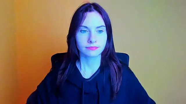Fiona Night online show from March 2025 12:21:02 AM