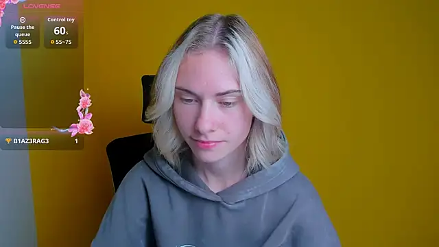 Fiona Night online show from October 2025 07:20:02 AM