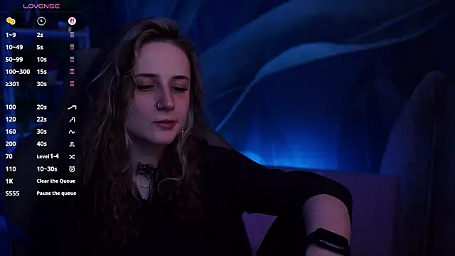 OliviaMcClean online show from November 2025 02:38:02 AM