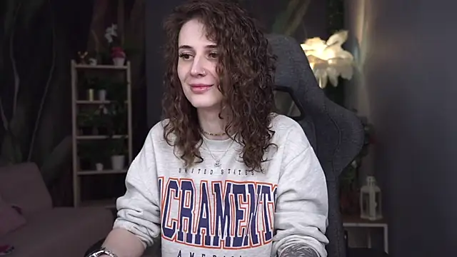 OliviaMcClean online show from April 2026 11:20:02 PM
