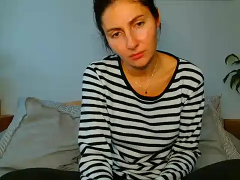 Snapshot of Irina9793 chatting on November 2025 11:04:02 AM Irina9793 online show from November 2025 11:04:02 AM