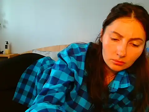 Snapshot of Irina9793 chatting on October 2025 08:04:02 AM Irina9793 online show from October 2025 08:04:02 AM