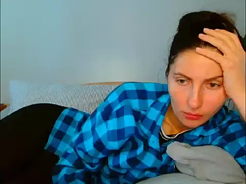 Irina9793 online show from April 2026 09:05:01 AM