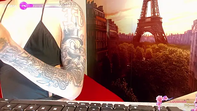 Gabi Prince online show from November 2025 07:08:02 PM