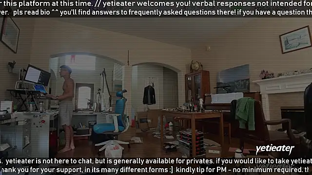 Snapshot of yetieater chatting on May 2026 03:59:01 PM yetieater online show from May 2026 03:59:01 PM