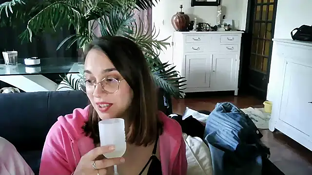  little blake online show from October 2025 09:43:01 AM