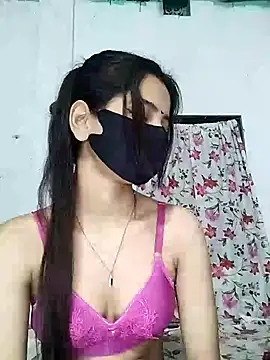 Orna-1 online show from October 2025 07:47:02 PM