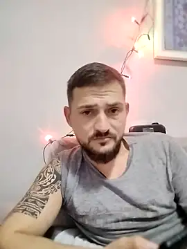 iurinicola online show from December 2025 10:20:02 PM