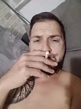 iurinicola online show from November 2025 10:46:01 PM