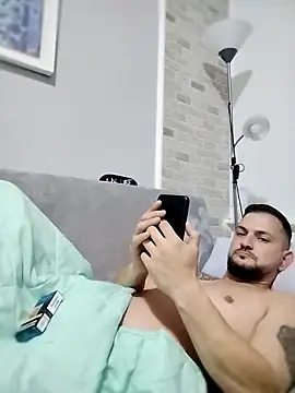 iurinicola online show from November 2025 09:25:01 PM