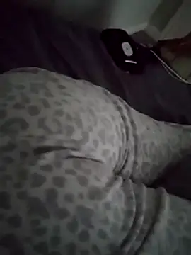 Snapshot of Mouththisbigdick chatting on October 2025 02:27:02 PM Mouththisbigdick online show from October 2025 02:27:02 PM