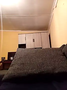 Snapshot of JuicyMilkyTizzy chatting on November 2025 07:19:01 PM JuicyMilkyTizzy online show from November 2025 07:19:01 PM