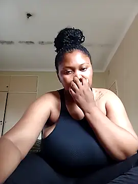 Snapshot of JuicyMilkyTizzy chatting on October 2025 09:32:01 AM JuicyMilkyTizzy online show from October 2025 09:32:01 AM