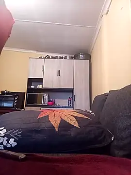 Snapshot of JuicyMilkyTizzy chatting on November 2025 08:47:01 AM JuicyMilkyTizzy online show from November 2025 08:47:01 AM