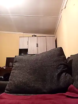 Snapshot of JuicyMilkyTizzy chatting on October 2025 09:35:01 PM JuicyMilkyTizzy online show from October 2025 09:35:01 PM