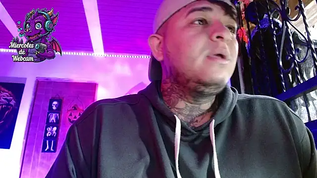 Snapshot of Strip_Classes_Col chatting on October 2025 03:13:02 PM Strip Classes Col online show from October 2025 03:13:02 PM