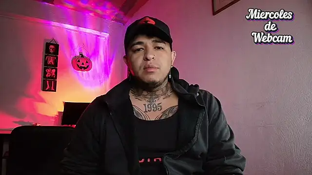 Snapshot of Strip_Classes_Col chatting on September 2025 03:11:01 PM Strip Classes Col online show from September 2025 03:11:01 PM