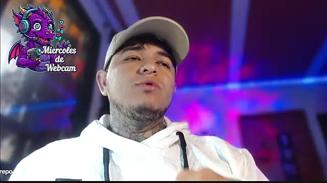 Snapshot of Strip_Classes_Col chatting on October 2025 03:09:02 PM Strip Classes Col online show from October 2025 03:09:02 PM