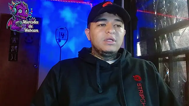 Snapshot of Strip_Classes_Col chatting on October 2025 03:11:01 PM Strip Classes Col online show from October 2025 03:11:01 PM