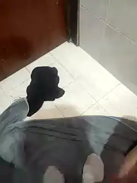 Snapshot of enoc369 chatting on November 2025 08:19:02 AM enoc369 online show from November 2025 08:19:02 AM