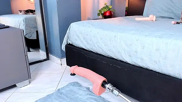 Melissa 23  online show from November 2025 11:58:02 AM