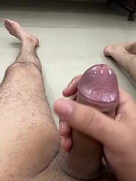 Snapshot of harddick_7271 chatting on February 2026 09:33:02 AM harddick 7271 online show from February 2026 09:33:02 AM