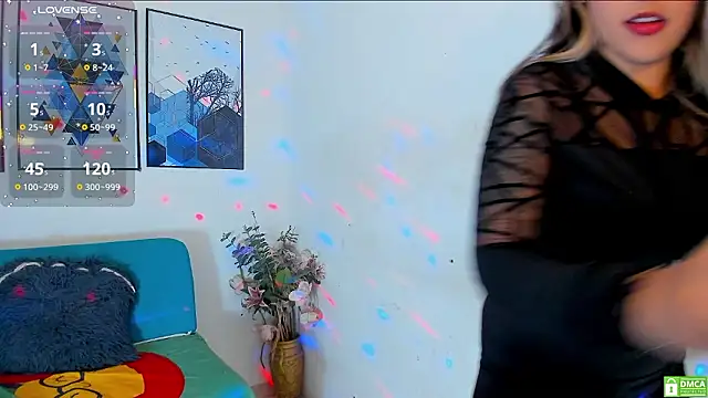 naughty fox girl online show from February 2026 11:46:02 PM