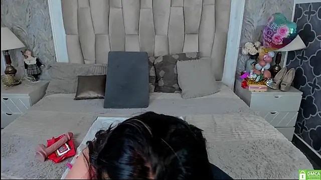 naughty fox girl online show from May 2026 11:01:02 PM