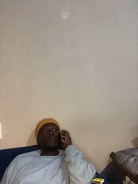 menzix96 online show from October 2025 04:40:02 PM