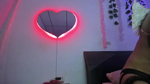 G obedient boy online show from March 2025 12:21:02 AM