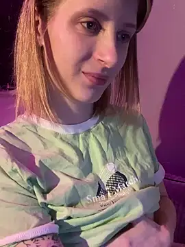 Snapshot of amorearte_m chatting on March 2025 08:37:02 PM amorearte m online show from March 2025 08:37:02 PM