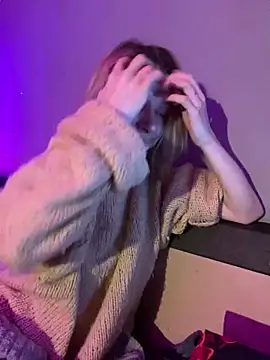 Snapshot of amorearte_m chatting on March 2025 09:15:02 PM amorearte m online show from March 2025 09:15:02 PM