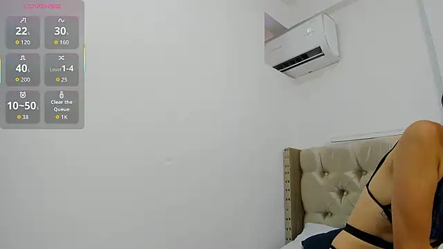 ArianaaGrace online show from March 2026 07:37:02 PM