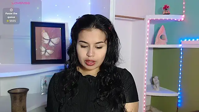 SamanthaSmiithh online show from November 2025 12:20:01 AM