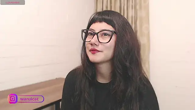 Snapshot of Laury_uri chatting on February 2026 01:25:02 AM Laury uri online show from February 2026 01:25:02 AM