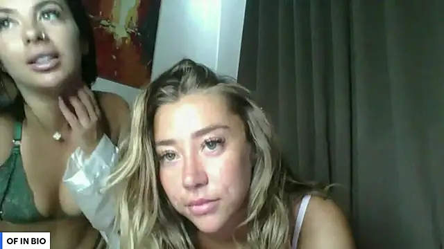 LilyXLana online show from February 2025 02:20:01 AM