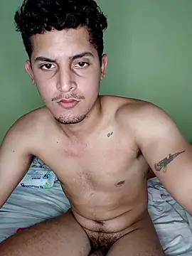 Snapshot of PaoyJose chatting on March 2025 03:04:02 AM PaoyJose online show from March 2025 03:04:02 AM