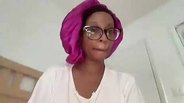 Snapshot of hentai_angel chatting on June 2026 11:32:02 AM hentai angel online show from June 2026 11:32:02 AM
