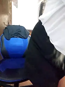 Melody73 online show from March 2026 05:22:02 PM