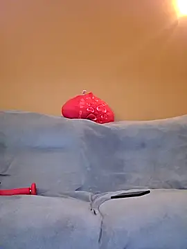 Melody73 online show from November 2025 03:56:02 PM