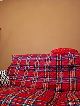 Melody73 online show from January 2026 03:27:01 PM